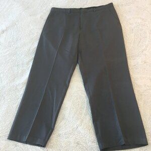 Calvin Klein 36/32 flat front gray pinstripe, like a soft light weight wool